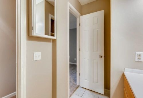 1700 Hickory Hill Dr, Saint Paul MN  55122-2410 exterior