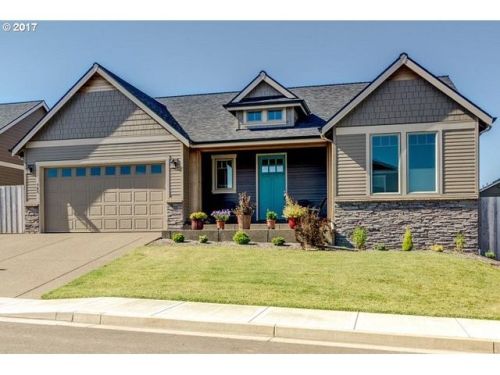 745 Lincoln St, Carlton, OR 97111-9474