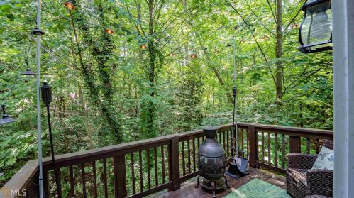 408 Harris Manor Dr, Atlanta GA  30311-2118 exterior