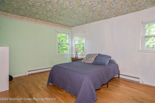 345 Princeton Ave, Berkeley Township NJ  08721-2321 exterior