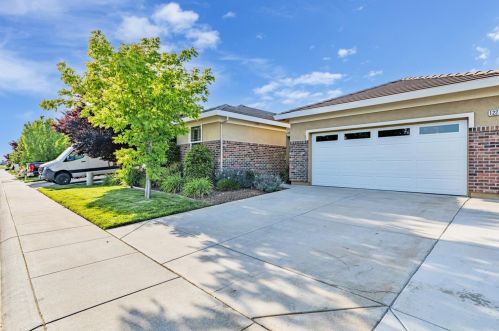 12277 Montauk Way, Rancho Cordova, CA 95742-7779