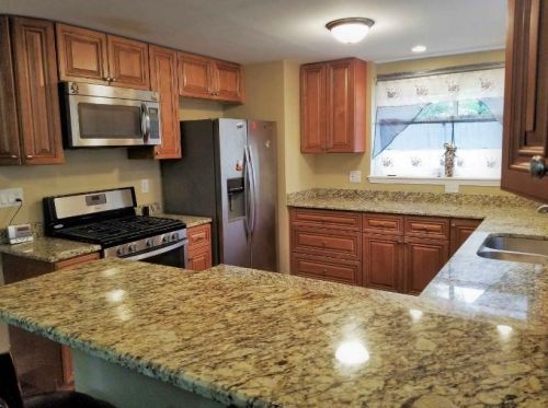 111 Acorn Ln, Barrington Hills, IL 60156