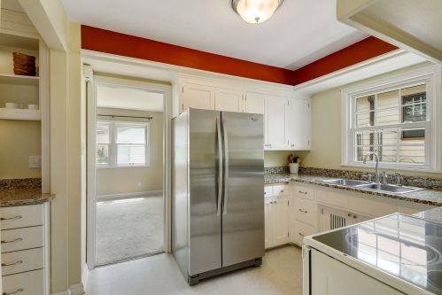 1232 Bayard Ave, Saint Paul MN  55116-1638 exterior