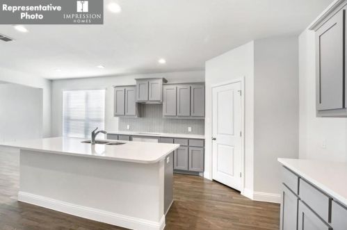 2409 Trickling Crk Dr, Garland TX 75041-2193 exterior