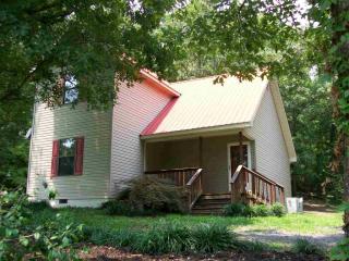 1496 Moore Rd, Georgetown, TN 37336-4613