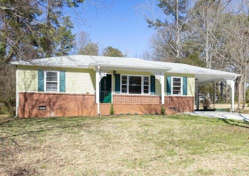 1592 Pendley Dr, Austell, GA 30168-4520