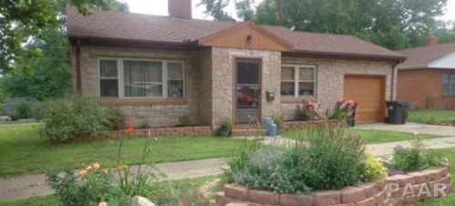 1200 9th St, Pekin, IL 61554-2858