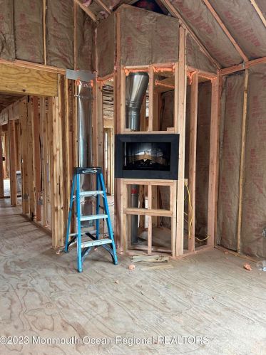 713 Asbury Ave, Tinton Falls NJ 07712-6103 exterior