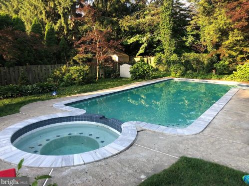 29 Cedar Ln, Princeton NJ  08540-5308 exterior