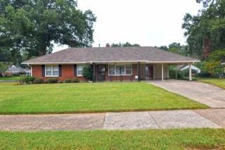 4722 Sequoia Rd, Memphis, TN 38117-1826