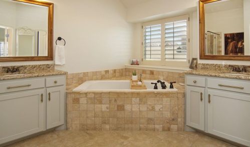 12549 Bella Amore Dr, Fort Worth TX  76126-4953 exterior