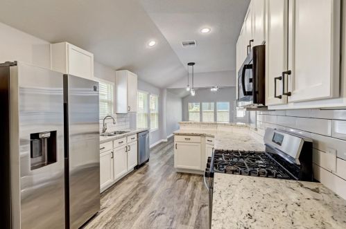 16740 Northern Flicker Trl, Conroe TX  77385-3828 exterior