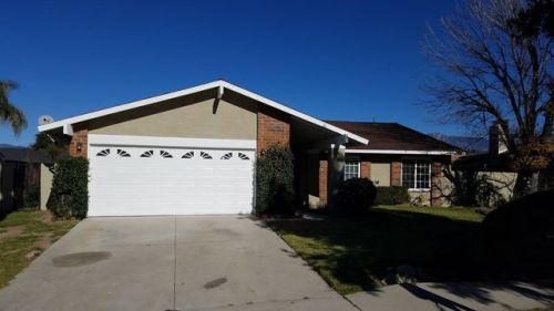 1451 Cambridge Ave, Redlands, CA 92374-3817
