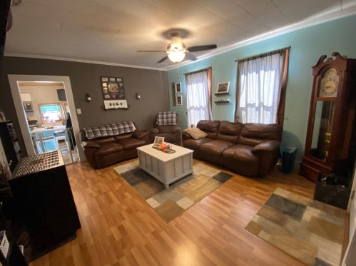 108 Oak St, Mabel, MN 55954-1501