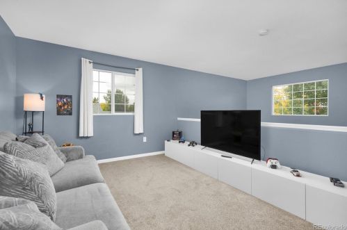 5229 Nighthawk Pkwy, Denver CO  80601-8766 exterior