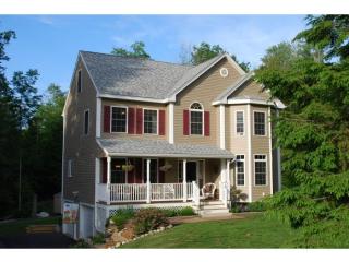 54 Dominic Dr, Barrington, NH 03825-7479