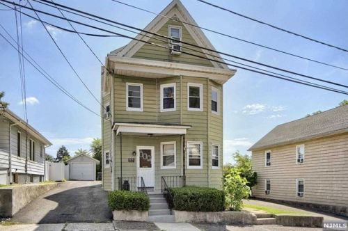 87 Passaic Ave, Paterson, NJ 07506-1433