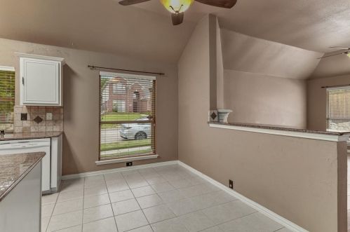 4601 Parkview Ln, Fort Worth TX  76182-4637 exterior