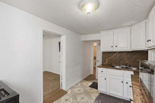 2950 11th St, Riverside CA  92507-4961 exterior