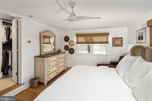 32 Snowden Ln, Princeton NJ 08540-3650 exterior