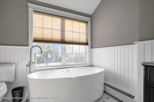 166 Conover Ln, Tinton Falls NJ 07701-6214 exterior