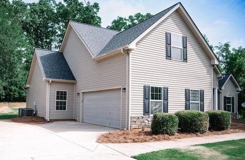 420 Jefferson Walk Cir, Jefferson, GA 30549-5543