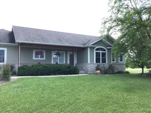 25164 727th St, Hayfield, MN 55940-8558