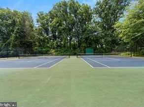 212 Farmgate Ln, Silver Spring MD 20905-5703 exterior