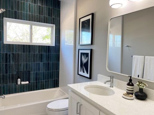 6819 Arroyo Seco, Austin TX  78756-1305 exterior