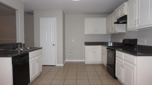 601 Misty Mountain Dr, Fort Worth TX  76140-7533 exterior