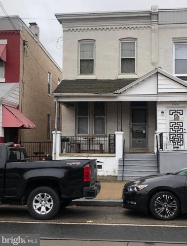 5904 Girard Ave, Philadelphia PA  19151-4418 exterior