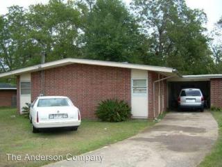 1928 Riverview Cir, Albany GA  31705-1117 exterior