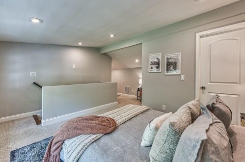 15 Bates Ave, Atlanta GA  30317-1301 exterior