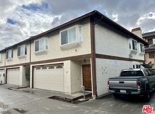 13517 Lemoli Ave, Hawthorne, CA 90250-8712