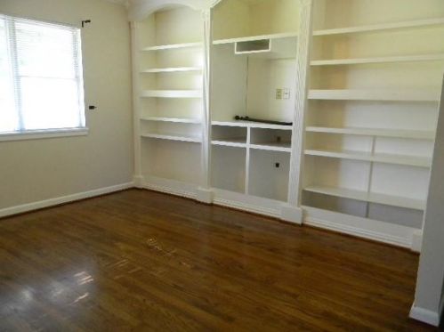 4025 Sanguinet Ct, Fort Worth TX  76107-7250 exterior