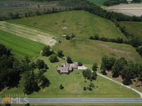 822 Bells Ferry Rd, Lumber City, GA 31549-5616
