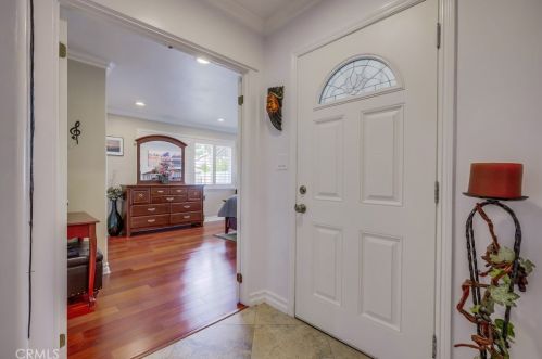 305 Kenmore St, Anaheim CA  92804-2114 exterior