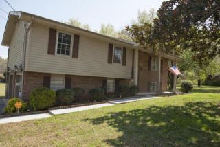 5726 Clark Rd, Harrison, TN 37341-9568