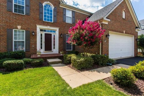 43271 Lecroy Cir, Leesburg, VA 20176-3849