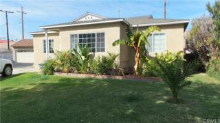 2743 Candlewood St, Lakewood, CA 90712-2125