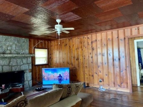 40 Anderson Rd, Porterdale, GA 30016-4603