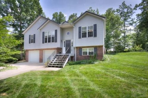 2691 Laurel Point Dr, Nebo, NC 28761-9677