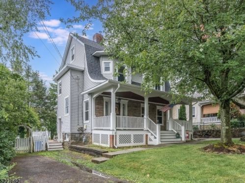 12 Dewey Ave, Wharton, NJ 07885-2302
