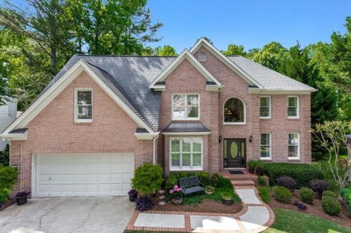 735 Amberton Close, Suwanee, GA 30024-3032