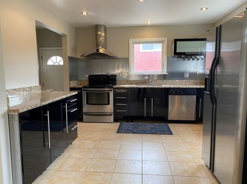 406 Huntington Ln, Elmhurst IL  60126-3650 exterior