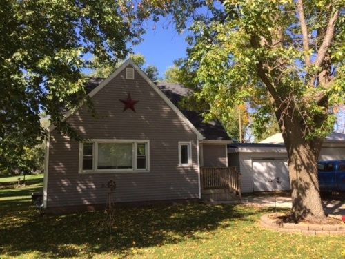 411 Courtland St, Greene, IA 50636-9779