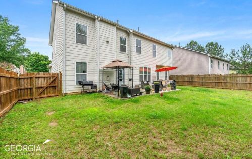 1435 Lakeboat Way, Atlanta GA  30331-8913 exterior