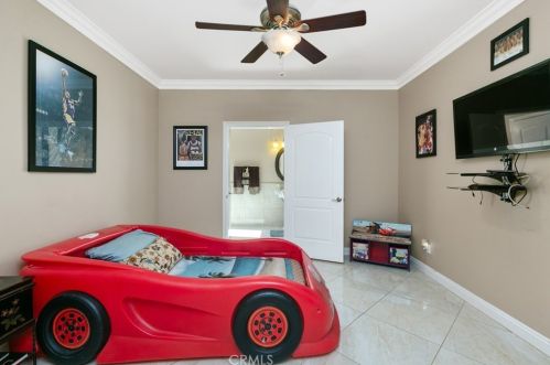 18003 Green Orchard Pl, Riverside CA  92508-8743 exterior