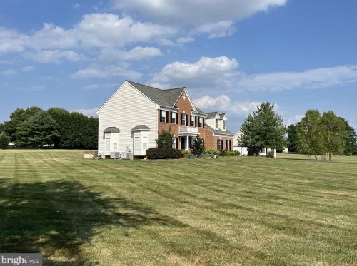 35774 Bowen Pl, Purcellville, VA 20132-2560