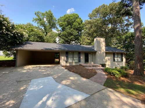 3414 Timothy Ln, Gainesville, GA 30504-5528